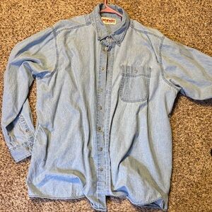 Wrangler Men's Casual Light Blue Button Down Shirt